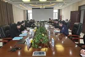 精准把脉危化试产方案 筑牢安全生产坚固防线——市旗两级应急管理局参加危化企业试生产方案评审工作图片