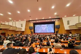 观澜亭｜河南人民会堂秒变影院：“一厅两面”带来公共空间资源活化新思考图片