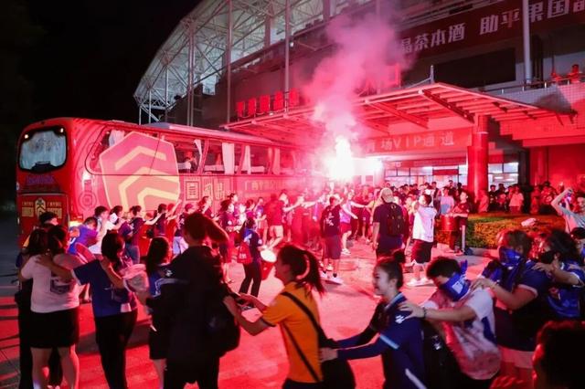 广西足球历史性突破！“超”级球队是如何炼成的？