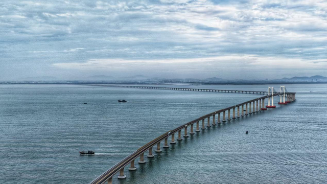 汕头站：一条高铁天地宽