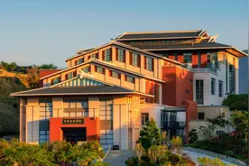 两会声音：将余光中先生“乡愁文化”，打造成泉台文化交流闪亮名片图片