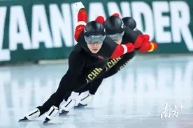 创造历史！中国速滑男团世锦赛夺金图片