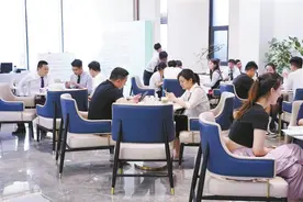 政策出台后的首个周末 郑州新房带看量增长超八成图片