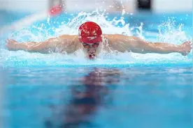 地大学子孙佳俊奥运会夺冠！与队友共同创造历史图片