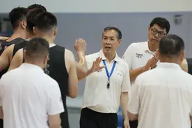 许利民挂帅北京男篮 新赛季带队重回正轨图片