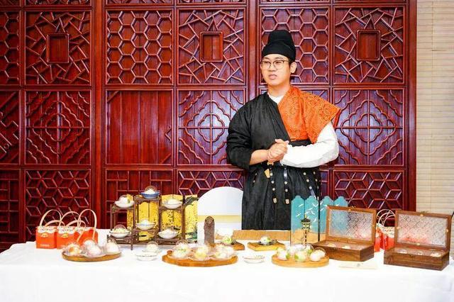 感受唐诗从典籍走入生活！