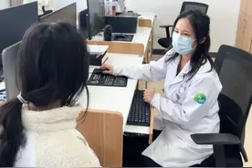 12岁女孩突然头痛、恶心！一查竟患上“开学综合征”图片