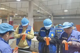 宁夏青铜峡市总工会助力下岗失业职工重新就业图片