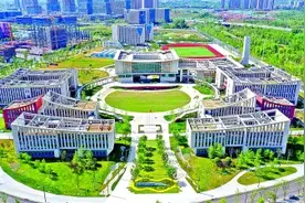 高校应成为教育科技人才一体化发展的枢纽图片