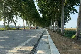 S326路面改造工程路肩加宽全面展开图片