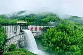 中国有个平江县⑩丨沱龙峡生态旅游景区：高山峡谷第一漂图片