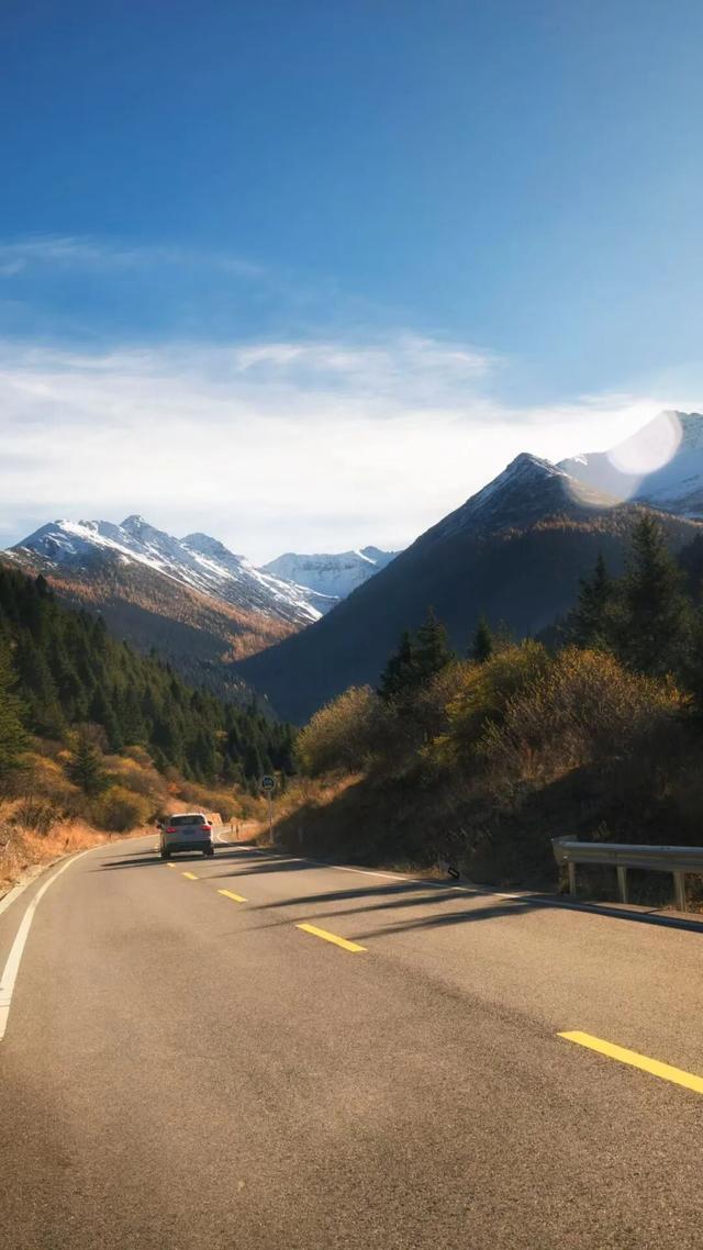这个冬天，来甘孜晒太阳就绰绰有余！
