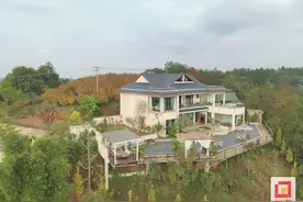 民宿“新宠”来袭！贡井区莲花镇白仓村打造网红“太空舱”图片