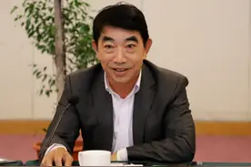 当过市长、厅长，70岁夏鸣被查图片