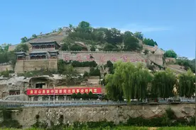 清凉山新闻出版部门旧址图片
