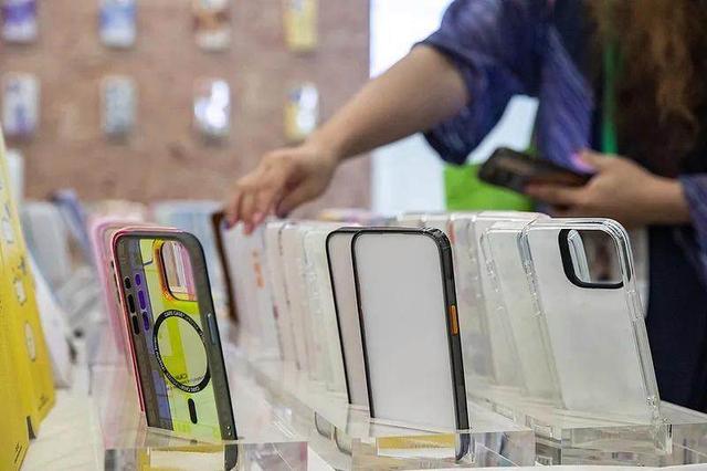 你还在用几块钱的手机壳吗？谨防甲醛、苯、铅超标！