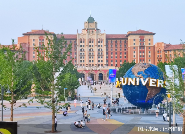 240小时免签下北京入境游｜故宫长城稳坐景区C位，labubu带火泡泡玛特乐园