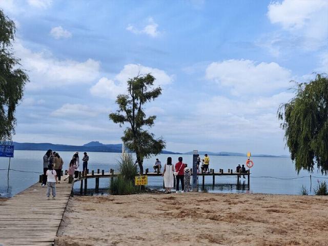 解锁神仙级避暑沙滩！晋宁私藏21℃“小三亚”