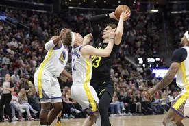 8换1⁉️美媒交易猜想：勇士得马尔卡宁 送波杰等3将+3首轮+2次轮图片