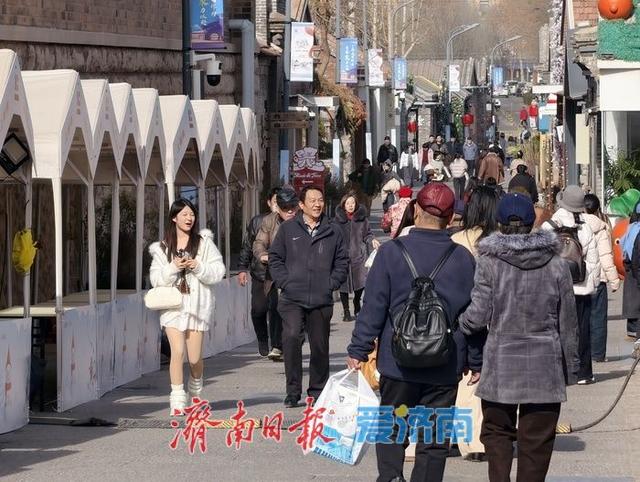 一年四季 泉在济南丨17℃的冬日，唤醒一条老街