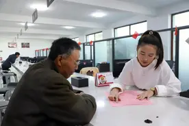 【“五个一”群众工作法】社保下沉“就近办” 服务群众“零距离”图片