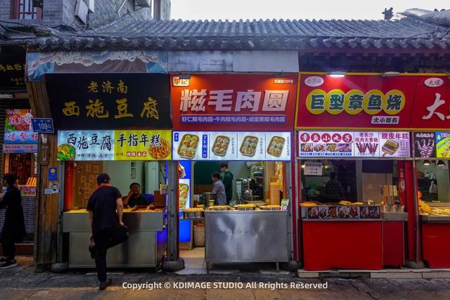 趵突泉涌玉龙，青石板映唐宋灯火，济南版“江南”在此