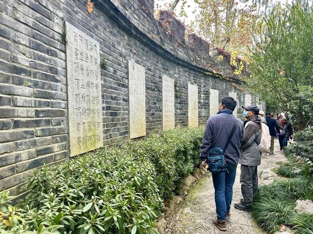 静安公园周五起闭园9个月，官方效果图抢先看！市民有啥期待？古树群怎么办？