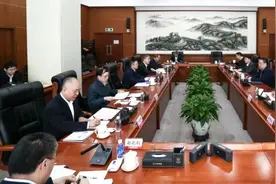 吕智强一行拜访中核集团总经理、党组副书记申彦锋图片