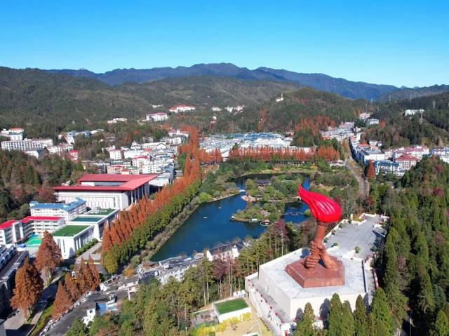 如画江西 ，“枫”景独好！