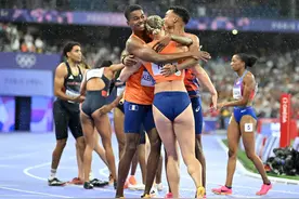 巴黎奥运会丨田径——混合4X400米接力：荷兰队夺冠图片