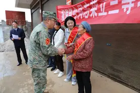 喜报传佳音——威宁女兵荣立三等功 军功章上再添新辉图片