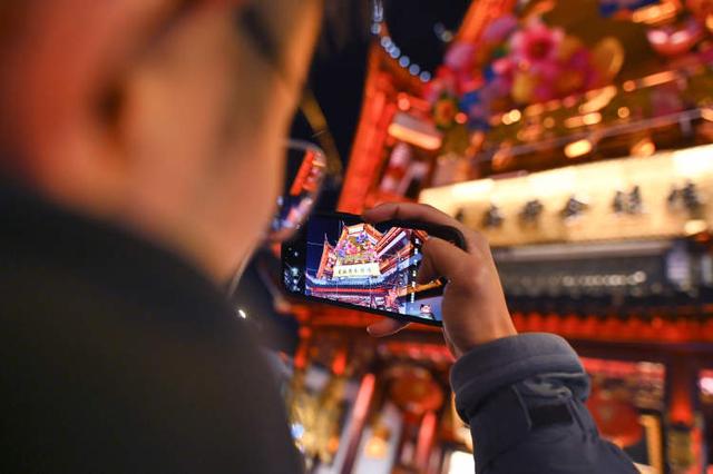 2026上海豫园灯会即将亮灯！一票通玩豫园BFC外滩六个灯区，票根当“钱”花｜在上海过年的100个理由