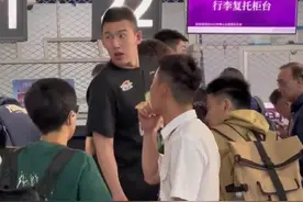 衣锦还乡！辽宁男篮今早已经启程返回沈阳图片