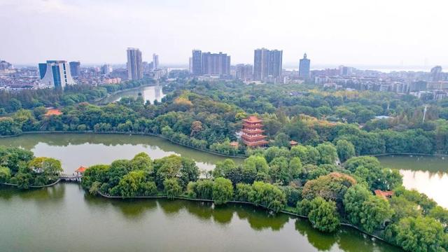 荆州的秋，才是隐藏BOSS！🥰🥰🥰