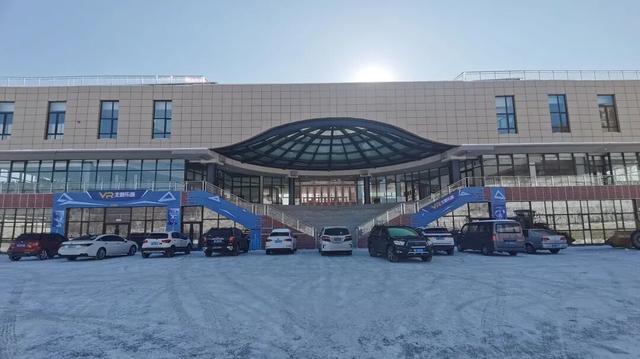 乘着高铁游白山 | “百区百景”打卡攻略之白山市四季冰雪旅游乐园