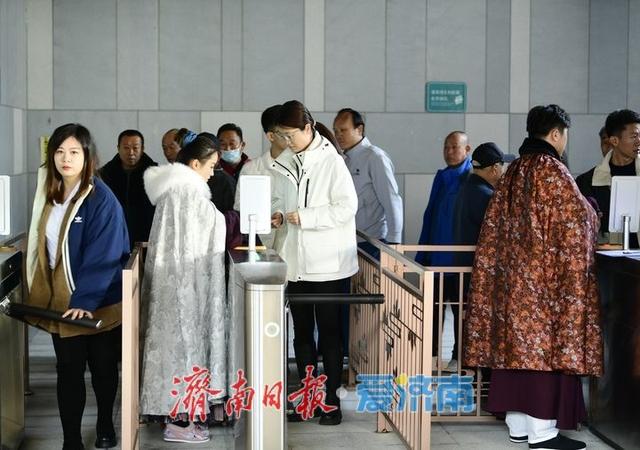 济南首座宋词文化沉浸式演艺乐园正式亮相