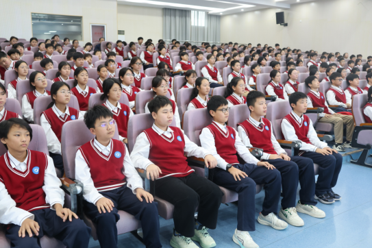 点燃中原学子科学梦想！高阶前沿科普河南行活动在许昌启动