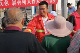 薛城区沙沟镇：防火宣传赶大集，护林意识入人心图片