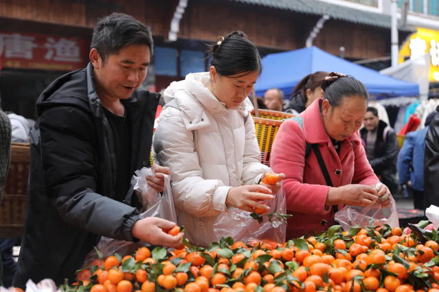 到绥阳,赶场去!收好这份烟火日程