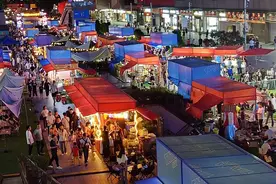 既无“小费”又不限制用餐时间，居港外国人也爱北上消费图片