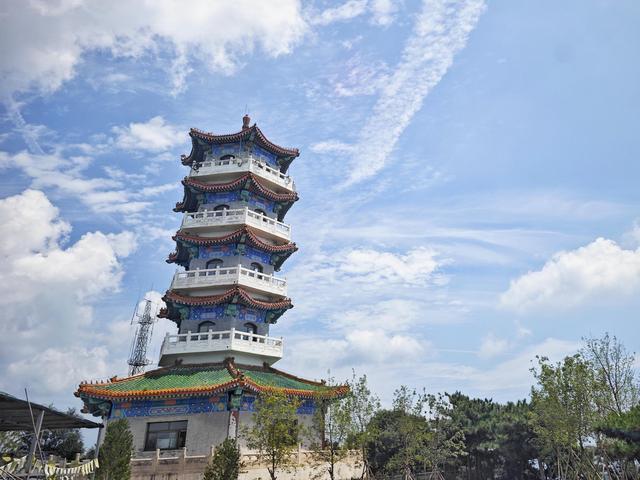 蟒山之巅的立秋云端盛宴！十三陵水库变身巨型油画