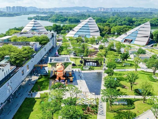 逃离“内卷”，拥抱“万卷”！南国书香节松山湖钟书阁会场8.15启幕