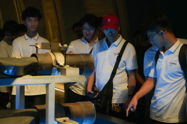 爆满！游客排队打卡！日照这里，一定要提前预约！