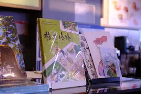 格子就是天然取景框，漫画《格里格外》记录生活图片