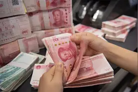 最高50万、最长7年！银行密集“松绑”消费贷图片