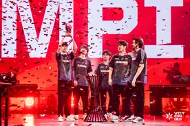 无畏契约新王诞生：属于电竞世界的凯泽斯劳滕奇迹图片