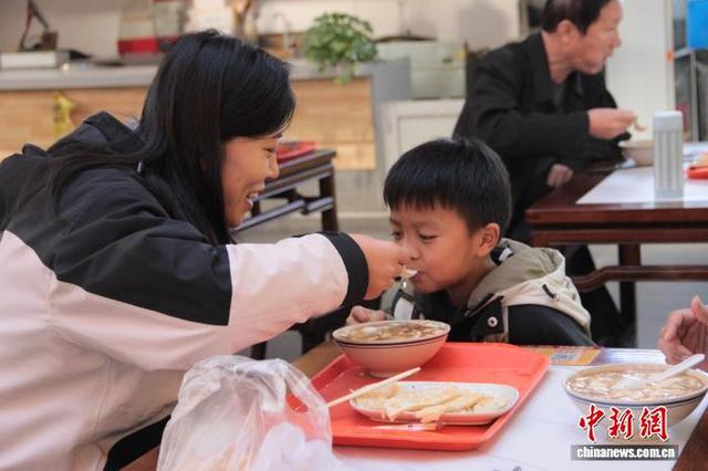 山东“宝藏”小城巧打“差异牌” 塑文旅“金招牌”