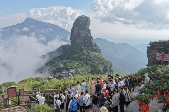 梵净山：“妆造旅拍”撬动文旅消费新市场
