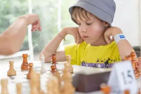 日本研究：幼童发育迟缓与其电子屏幕使用时间相关图片