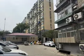 有人点赞，有人嫌臭！小区里到底该不该建公厕？图片